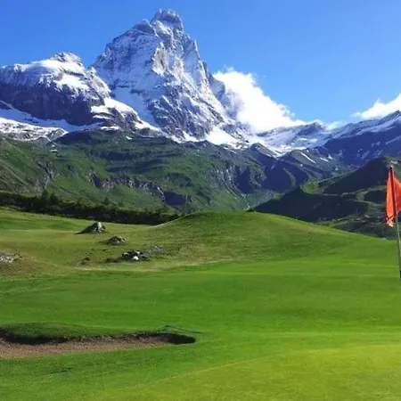 Relax & Sports -cervinia- Maison *