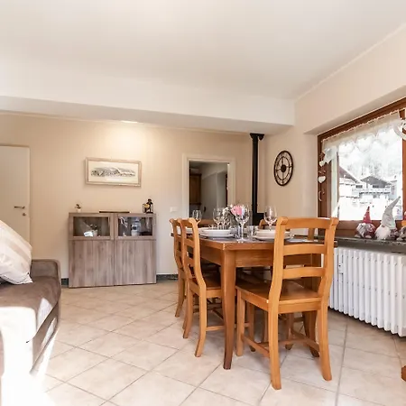 Relax & Sports -cervinia- Maison Apartman