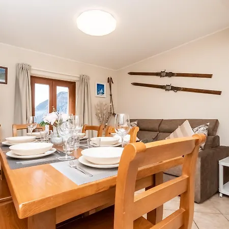 Relax & Sports -cervinia- Maison Apartman *